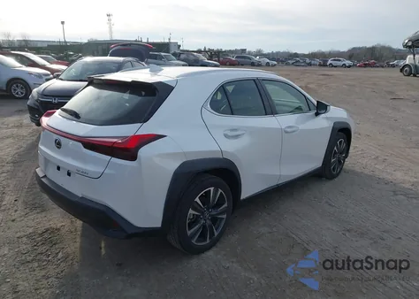 2019 Lexus Ux 200 z USA, uszkodzony, nr VIN JTHY3JBH5K2014551